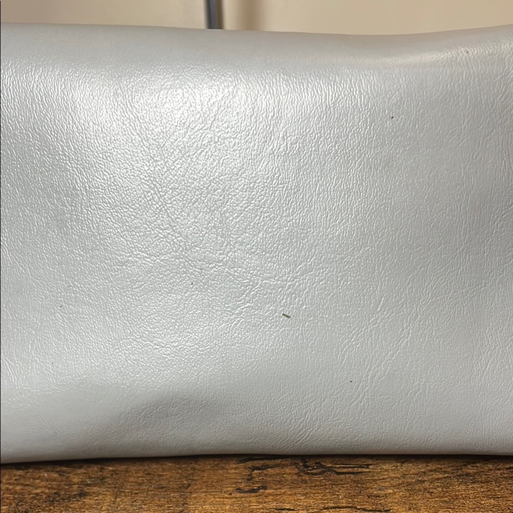 Chic Gray Mixed Media Shoulder Bag - Picture 11 of 14
